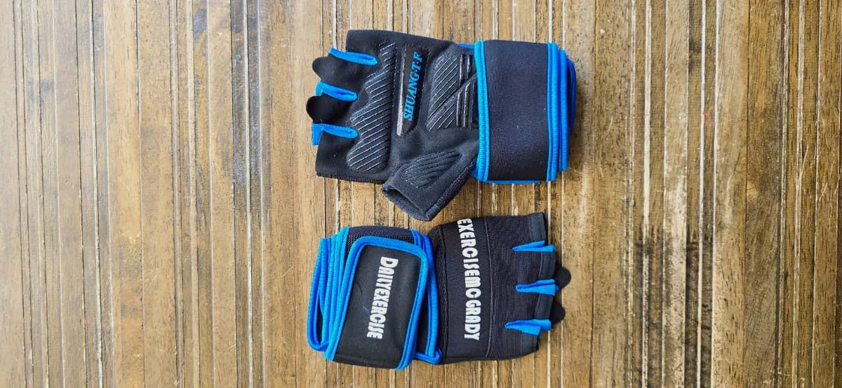 Comfort Weight Training Gym Glove with Wrist Strap