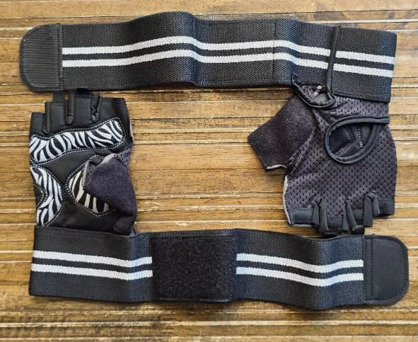 Training Gym Gloves with Full Wrist Support, Palm Protection and Extra Grip, Breathable