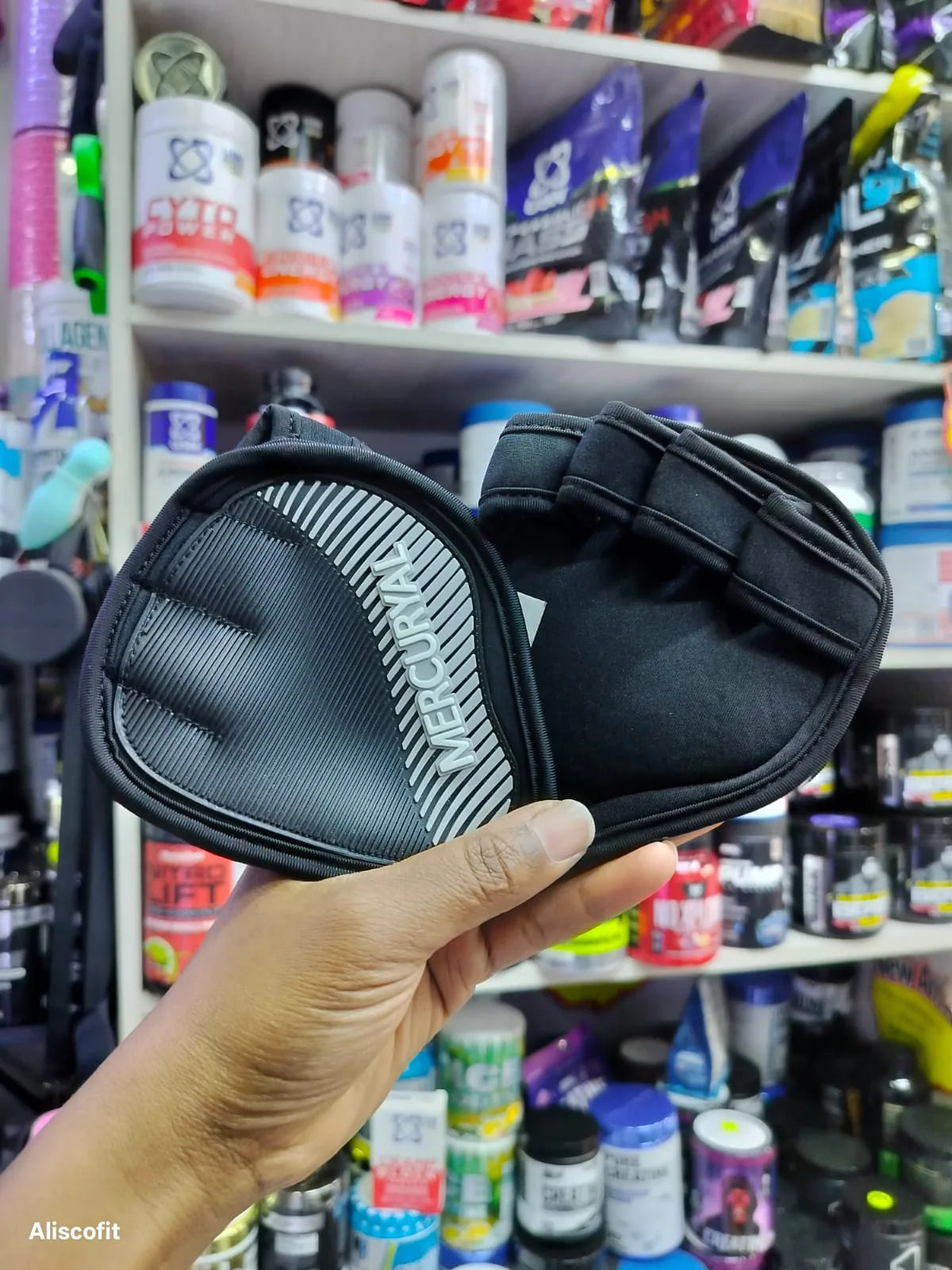 Mercuryal Gloves Finger Fitness Grips Pad Hand Cocoon Prevention Non-slip Gym Gloves