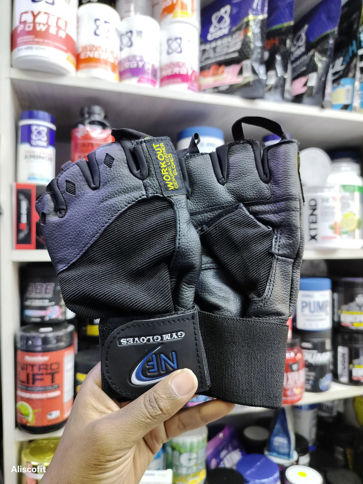 NF Workout Leather Glove