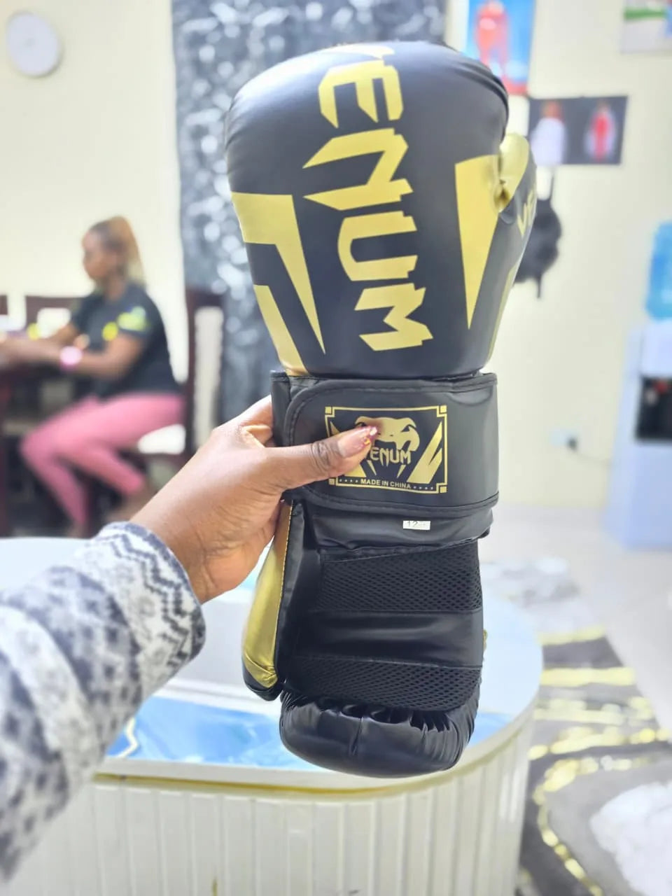 Venum Boxing Gloves 6 OZ Black & Gold